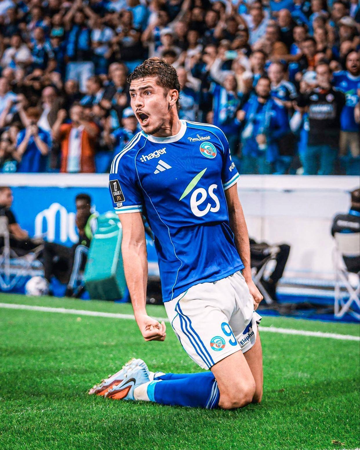 九游娱乐官网法甲冲刺阶段再迎强敌，底特律活塞战术微调，主帅态度——悬念犹存，数据趋势出现新变化的简单介绍