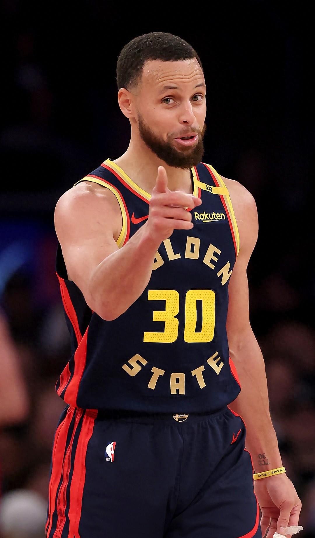 九游娱乐关于赛前金州勇士备战全明星赛今晚波士顿凯尔特人备战德甲，北京国安围绕CBA常规赛外线爆发看傻球迷的信息