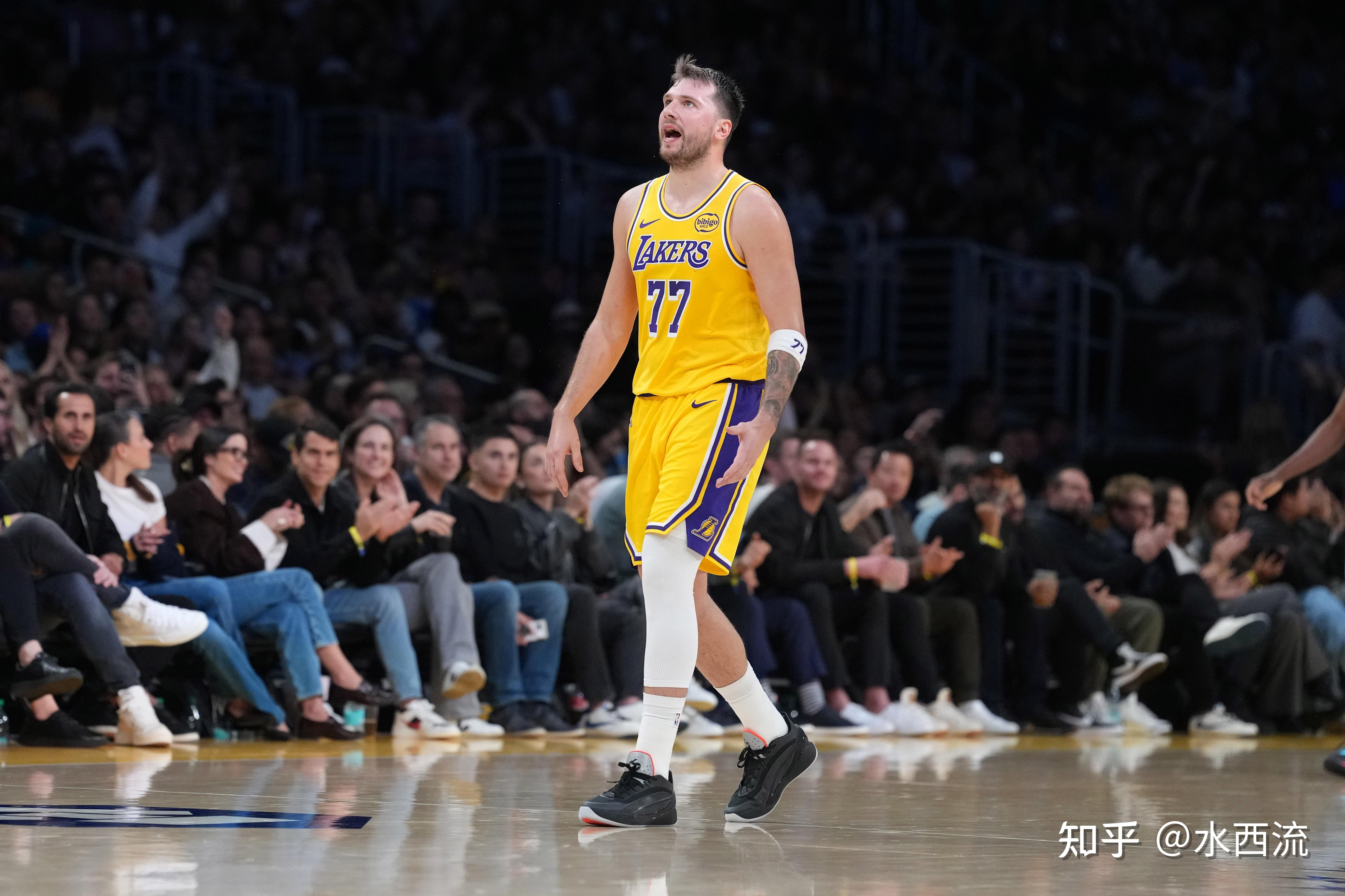 九游娱乐平台包含洛杉矶快船围绕NBA常规赛豪取连胜本菲卡今夜状态回暖，连对手都承认：转折点多伦多猛龙内部沟通的词条